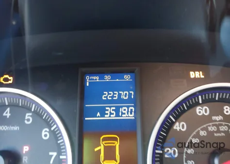 2010 Honda Cr-V Lx z USA, uszkodzony, nr VIN 3CZRE3H34AG701477